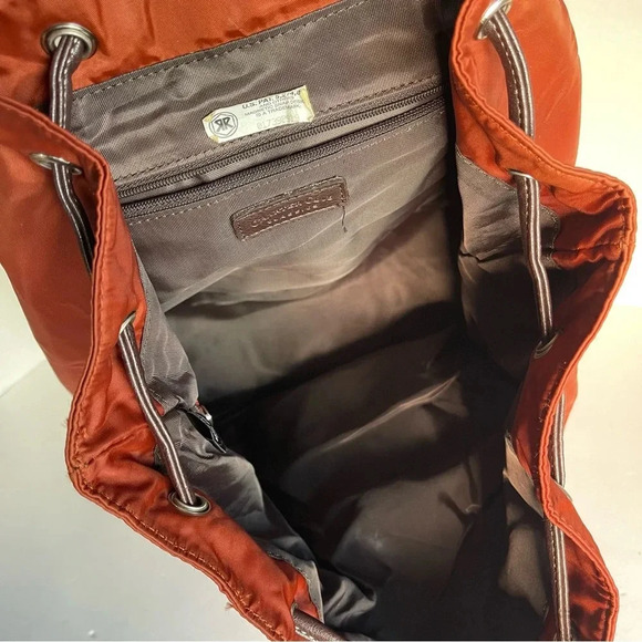 Carter Club classics Nylon Back Pack . - Picture 10 of 12